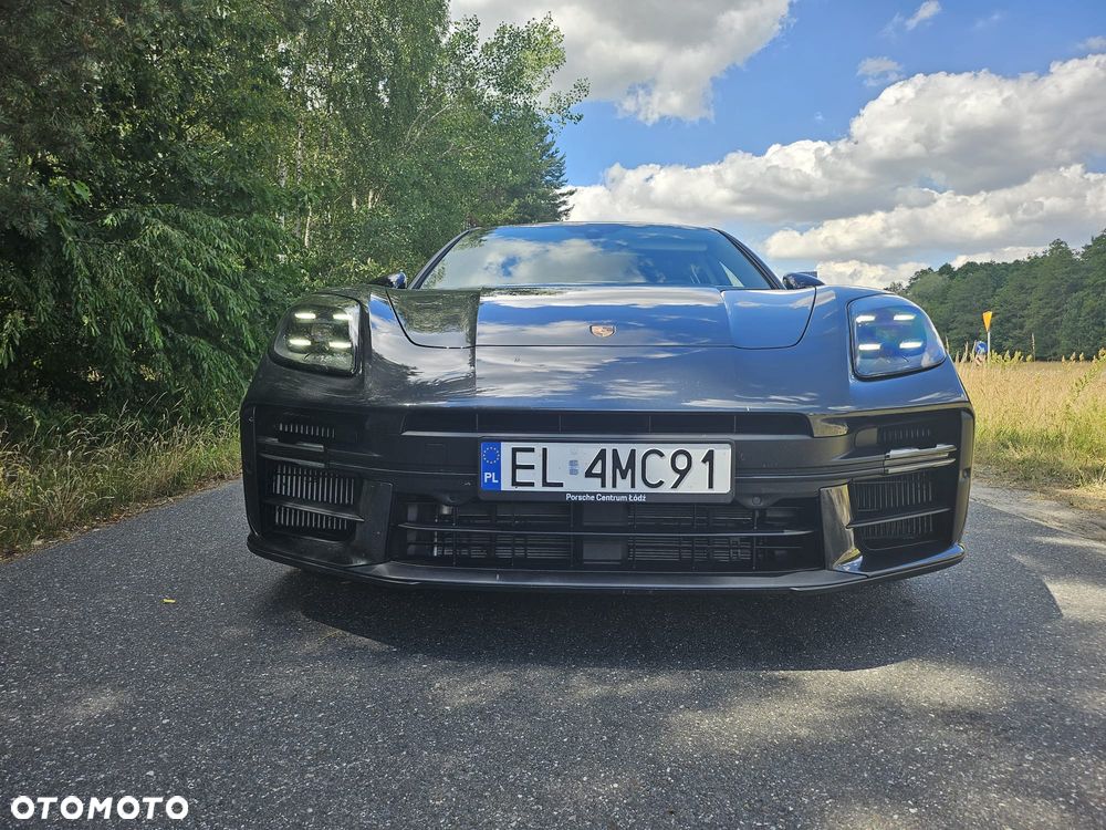 Porsche Panamera - 33