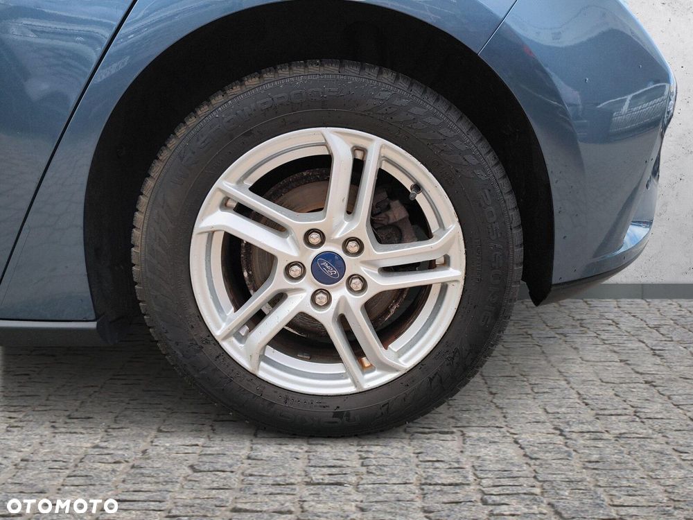 Ford Focus 1.0 EcoBoost Trend - 19