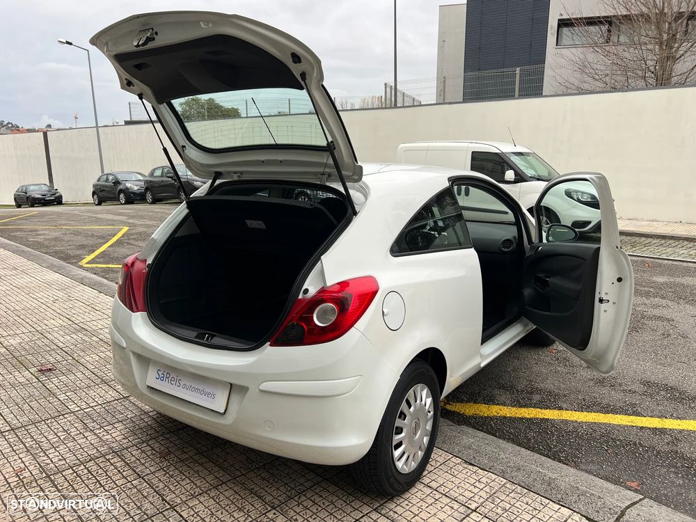 Opel Corsa 1.3 CDTI VAN AC - 26