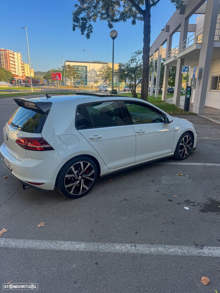 VW Golf 2.0 TSi GTi Performance - 10
