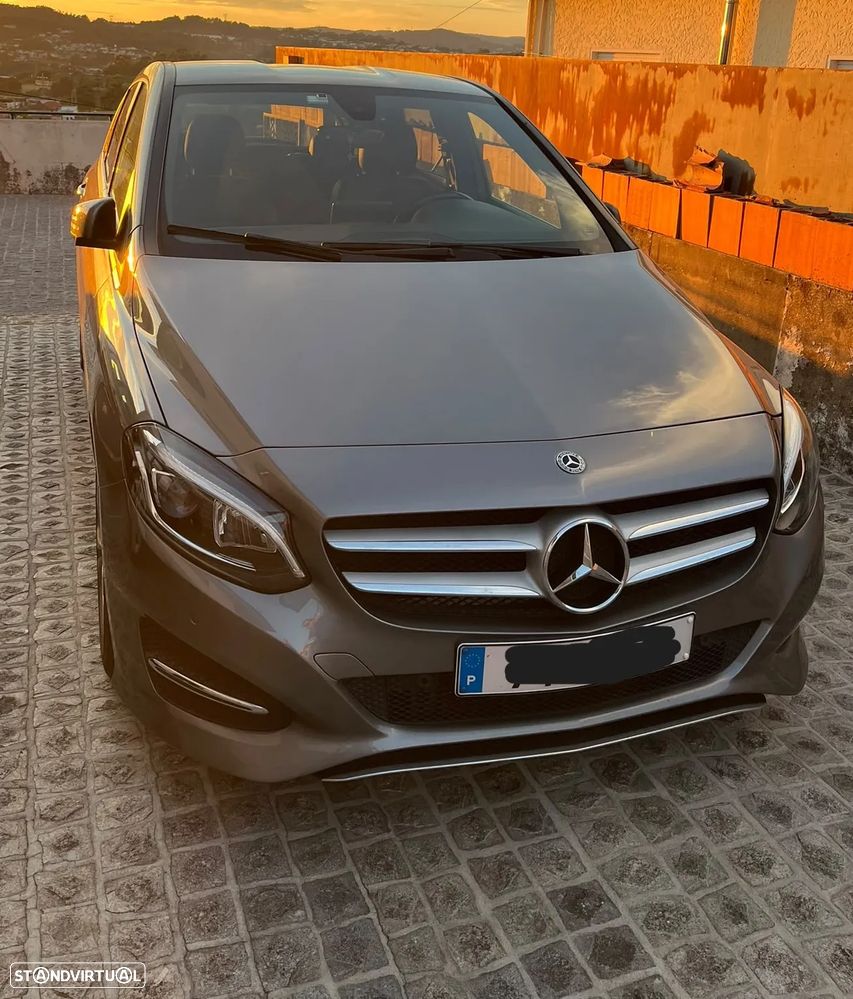 Mercedes-Benz B 200 d Urban - 1