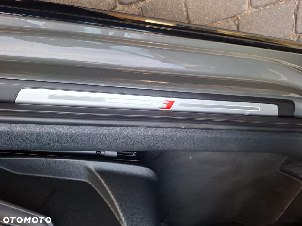 Audi A4 Avant 40 TDI quattro S tronic advanced - 22