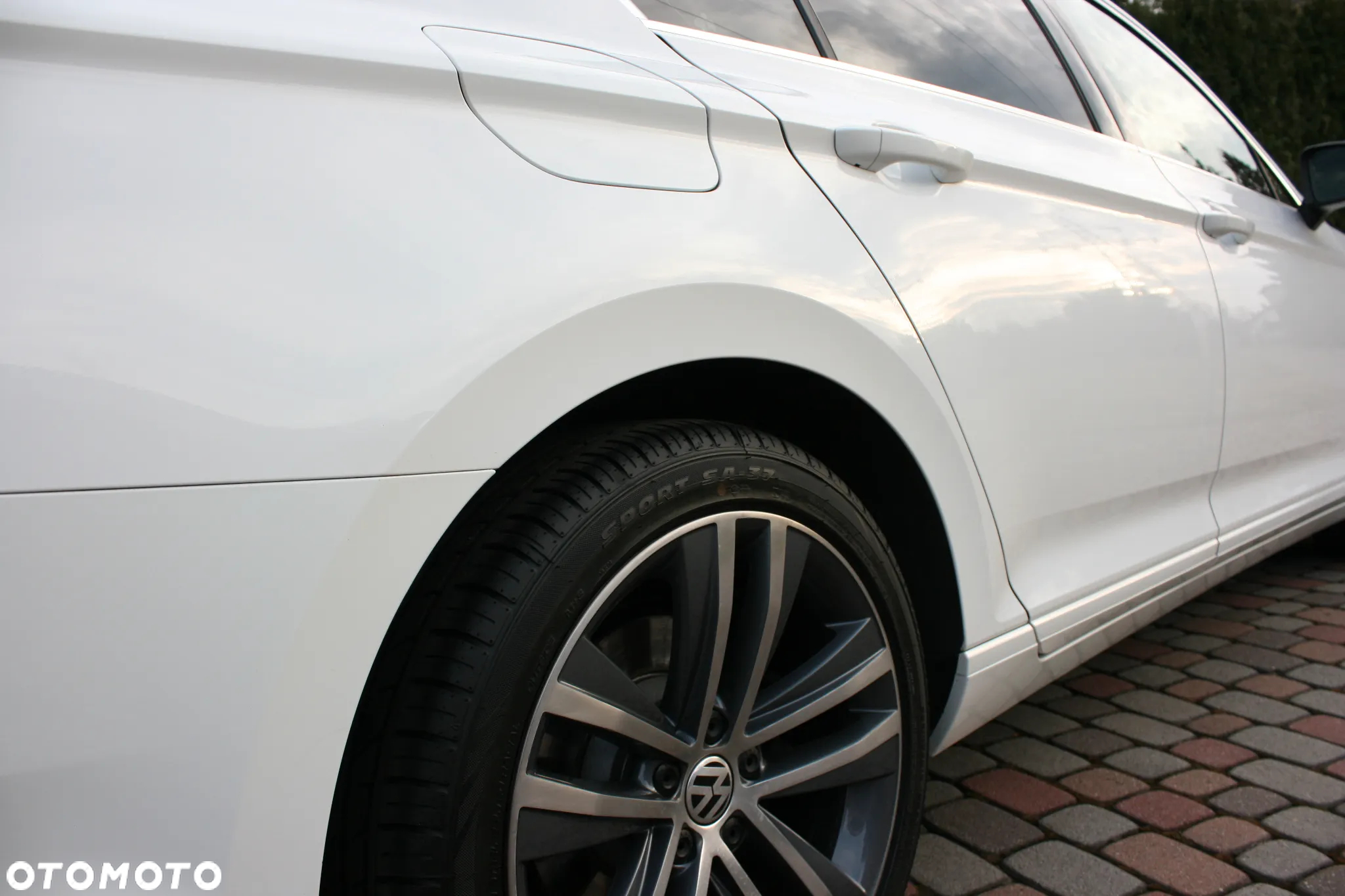 Volkswagen Passat 2.0 TDI Business DSG - 20