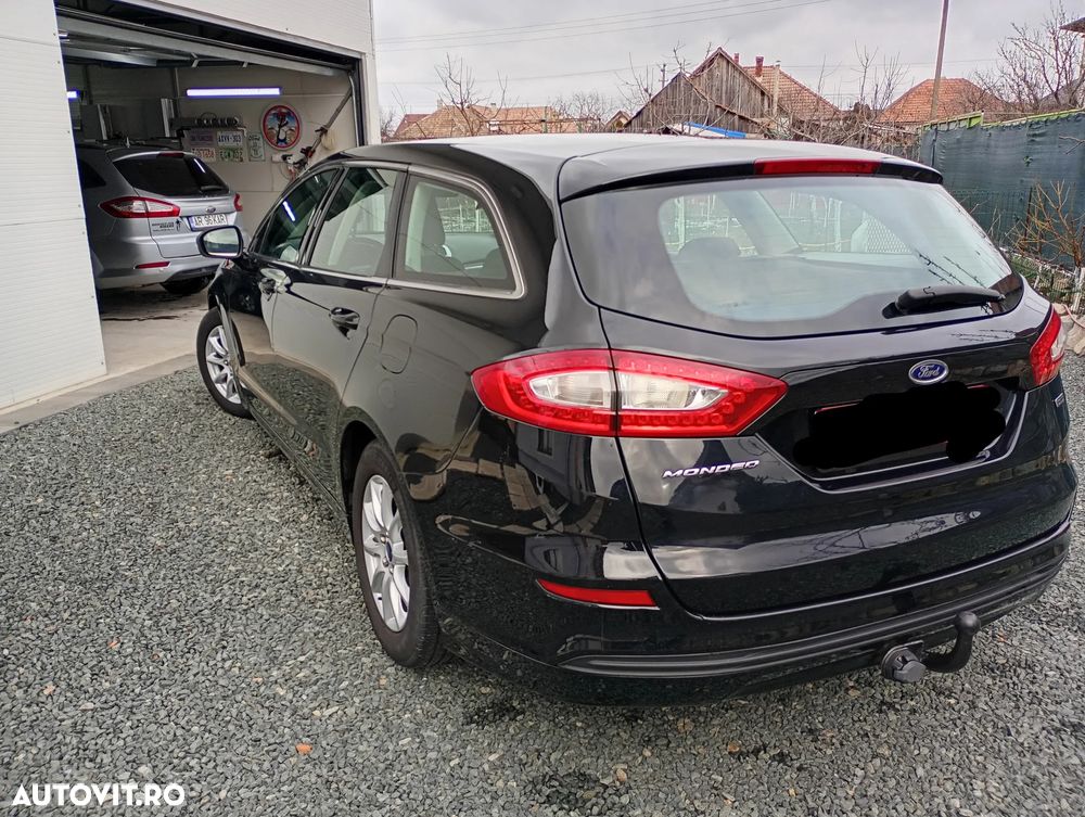 Ford Mondeo 1.5 TDCi ECOnetic Start-Stopp Business Edition - 4