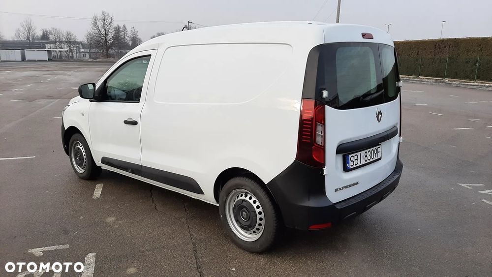 Renault EXPRESS - 7