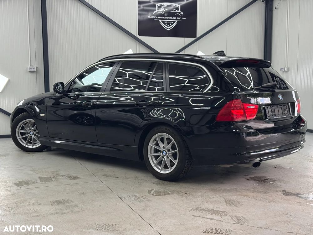 BMW Seria 3 320i - 8