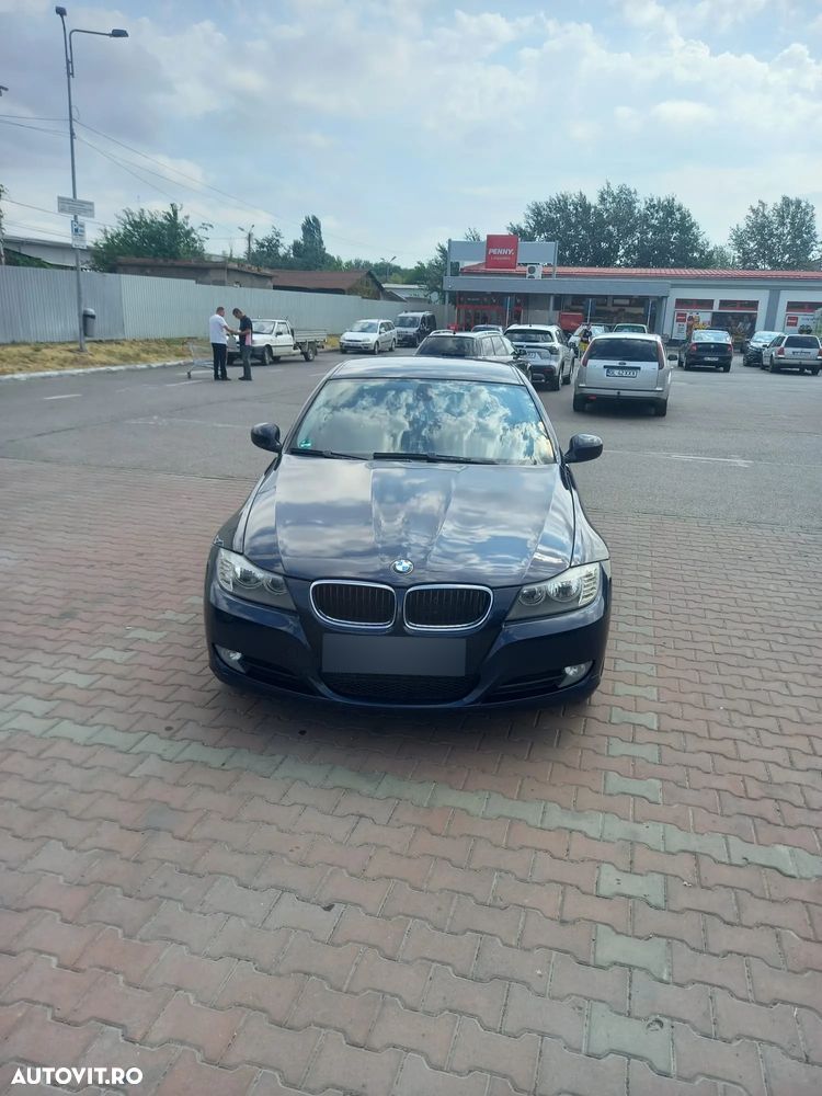 BMW Seria 3 320d - 10