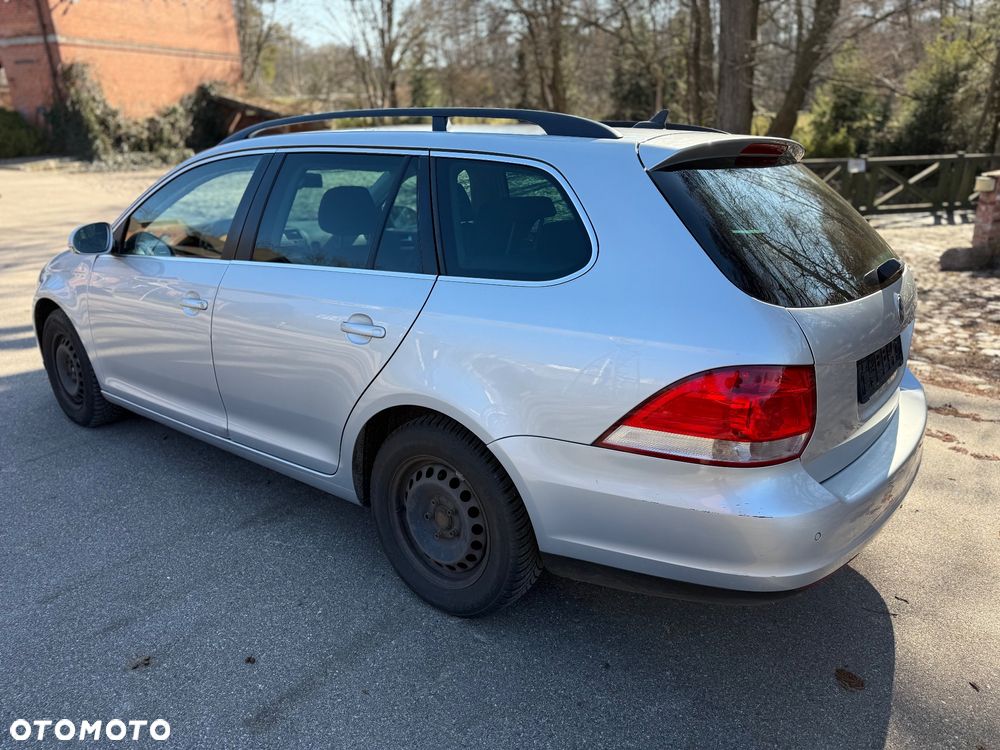 Volkswagen Golf V 1.9 TDI Comfortline - 4