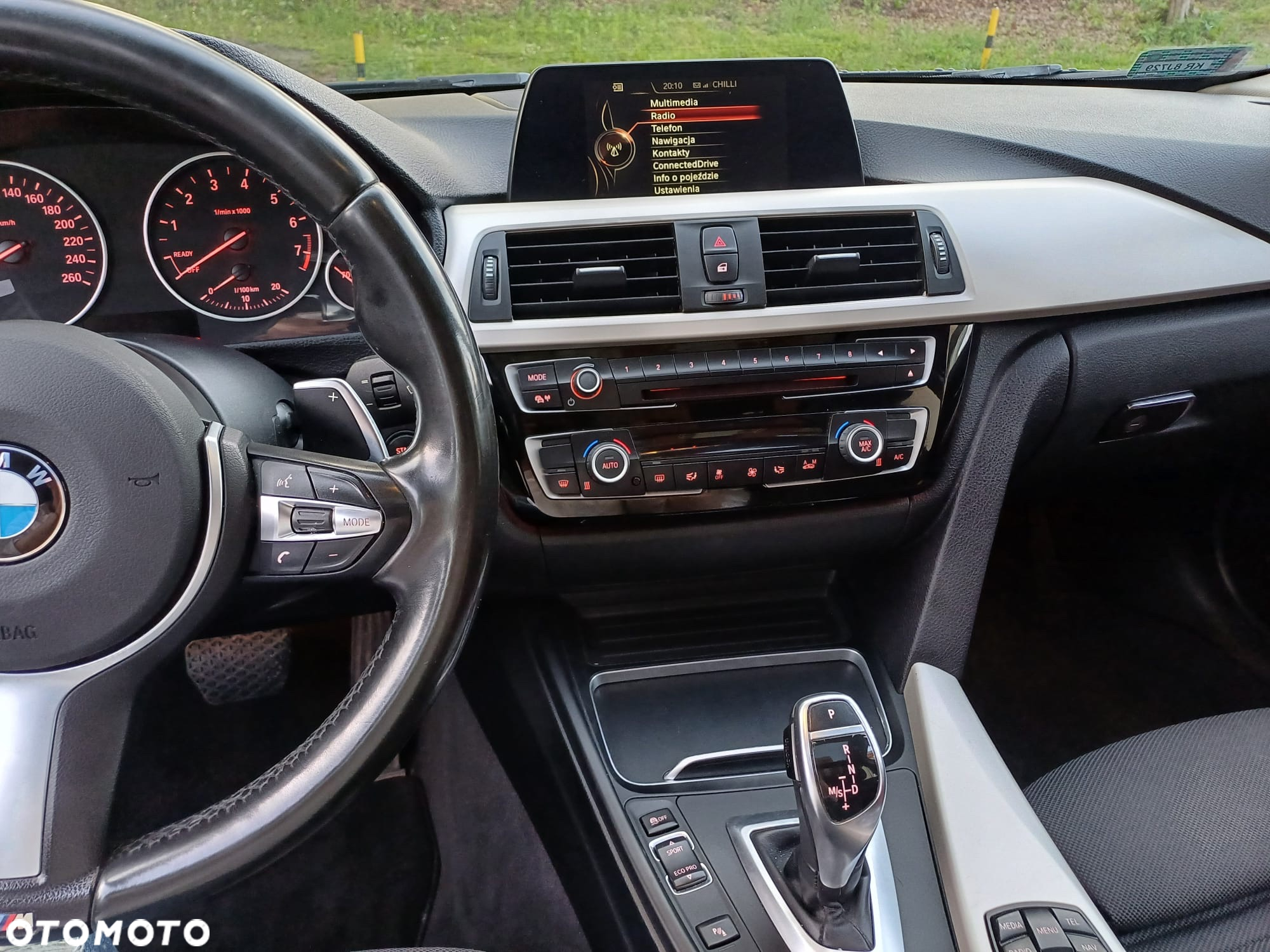 BMW Seria 3 330i xDrive - 6