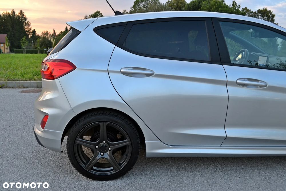 Ford Fiesta 1.0 EcoBoost S&S ST-LINE - 8