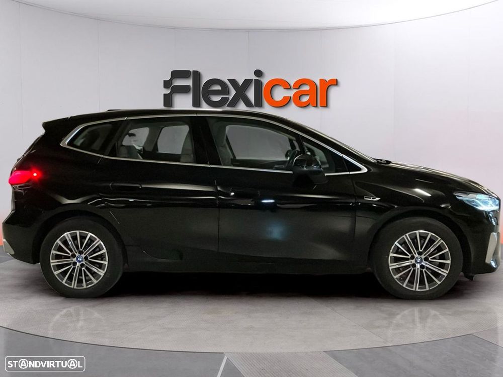 BMW 225xe Active Tourer - 8