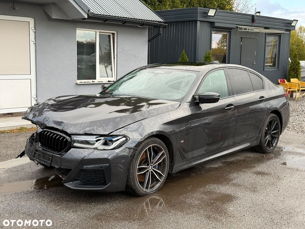 BMW Seria 5 530i M Sport Edition - 3