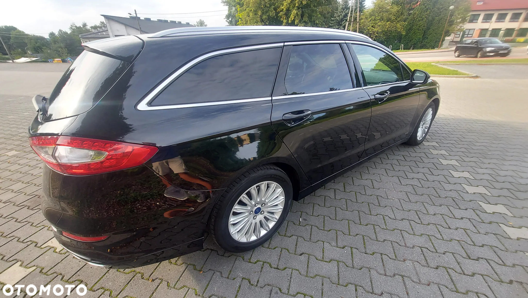 Ford Mondeo 2.0 TDCi Start-Stopp PowerShift-Aut Titanium - 5