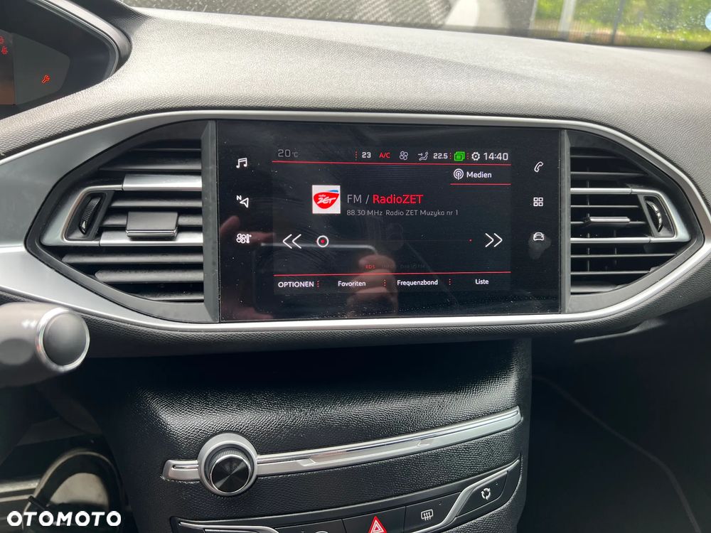 Peugeot 308 1.5 BlueHDi Active Pack Business S&S EAT8 - 6