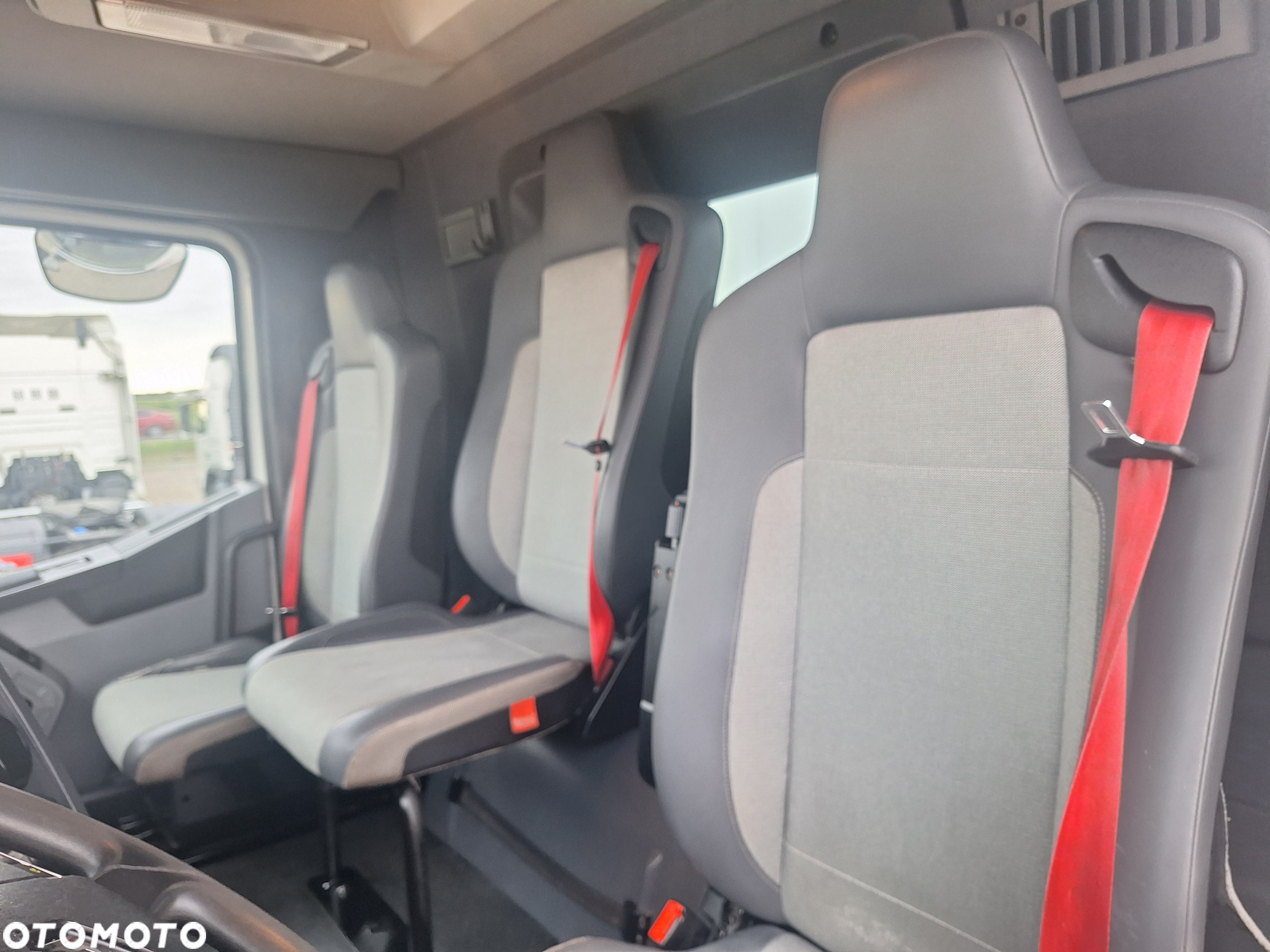 Renault GAMA C380 6X2 E6 WINDA SOLÓWKA Import Francja - 12