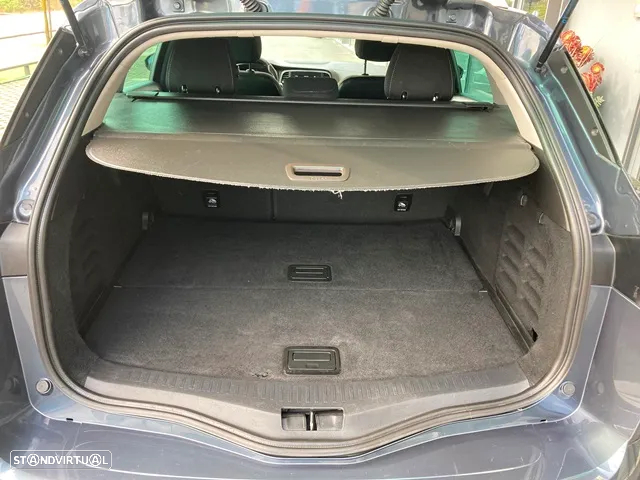 Renault Mégane Sport Tourer 1.5 Blue dCi Limited - 32