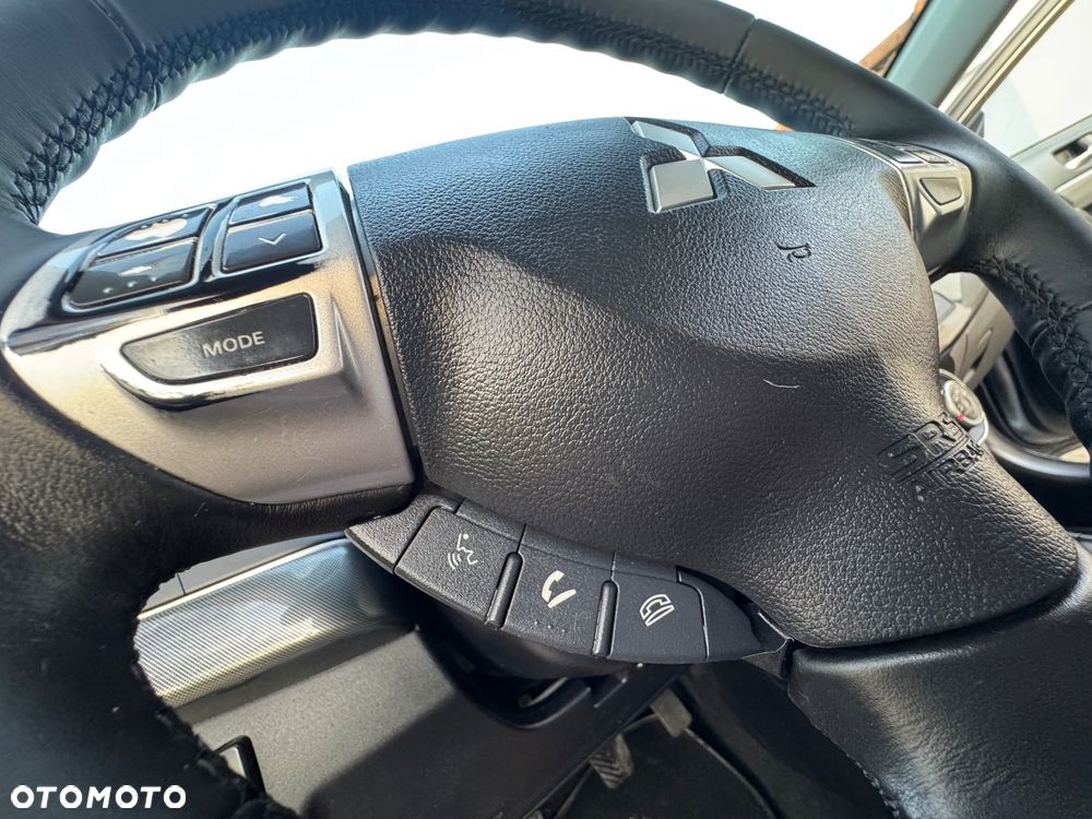 Mitsubishi Lancer - 40