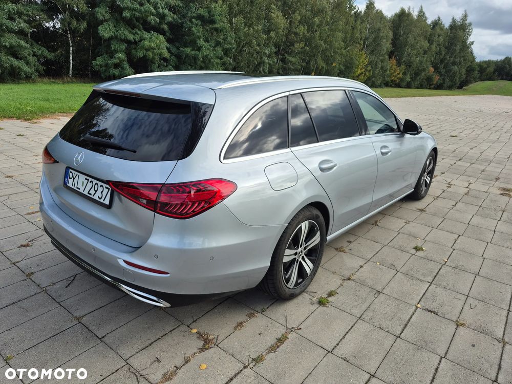 Mercedes-Benz C-Class 2024 photo 3