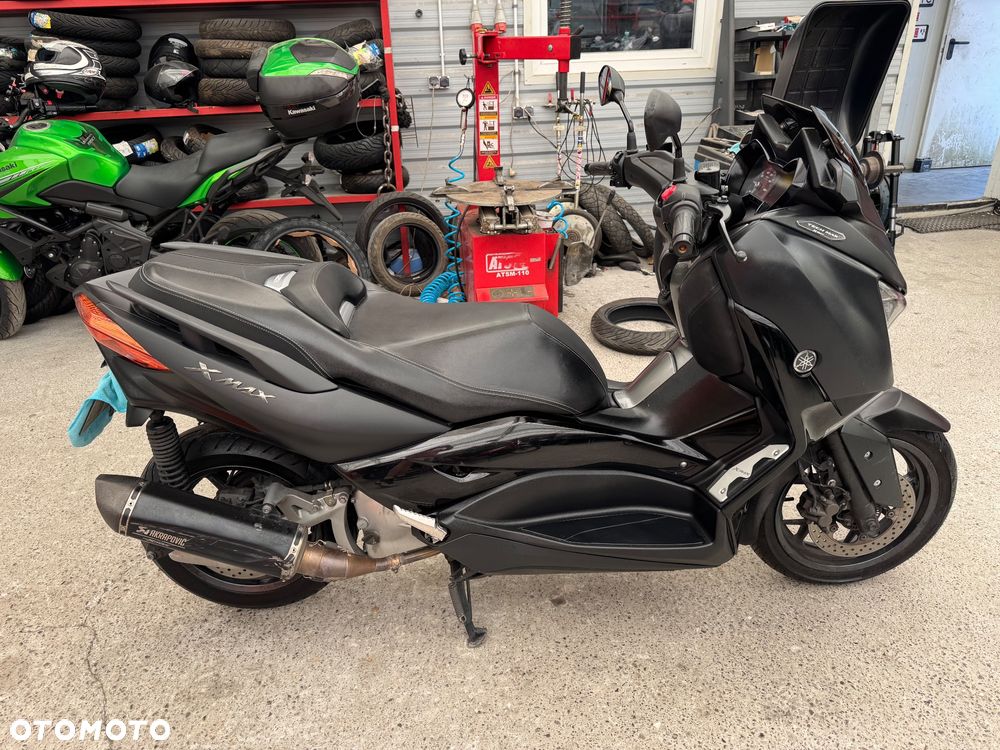 Yamaha X-max - 8