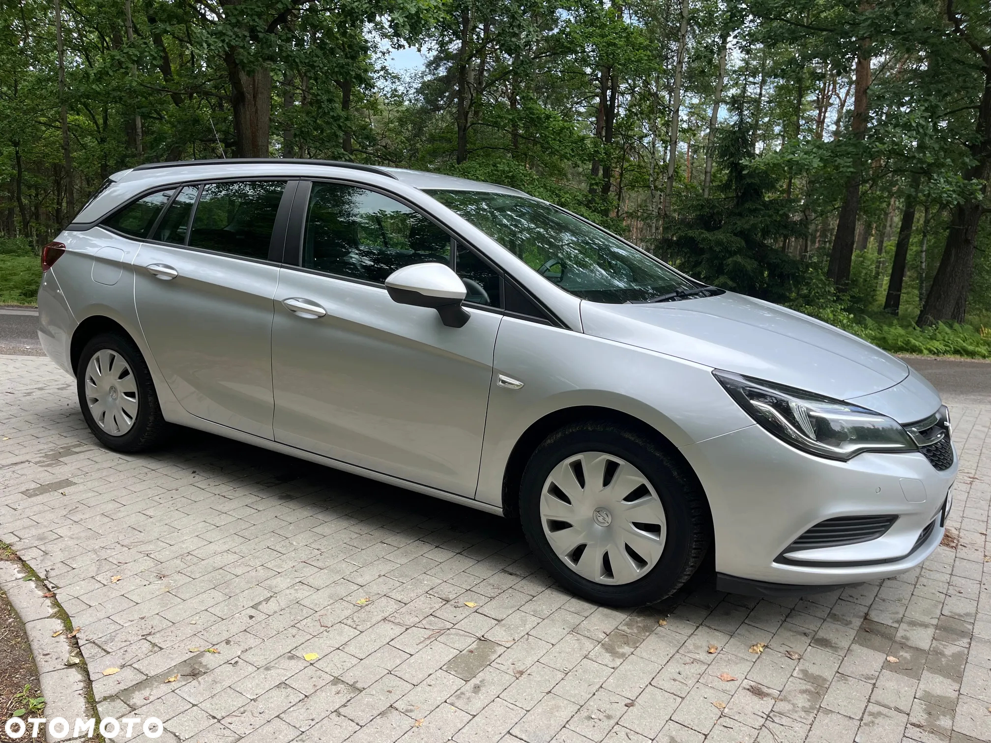 Opel Astra V 1.6 CDTI Enjoy - 10