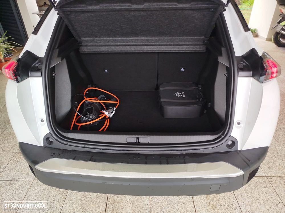 Peugeot e-2008 Active Pack - 26