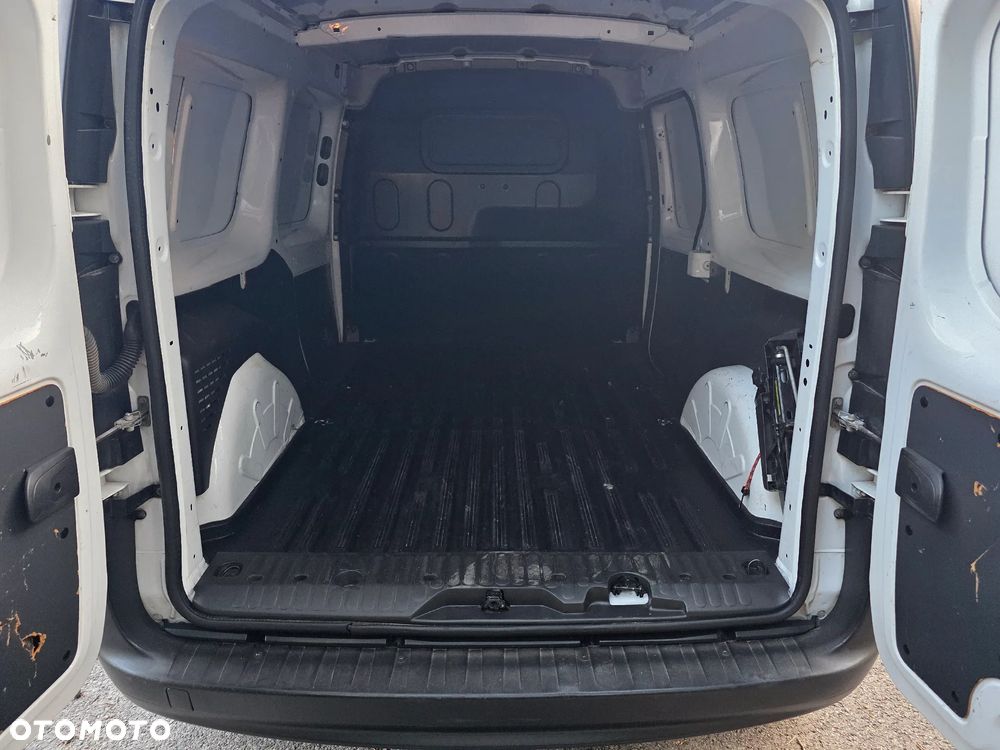 Mercedes-Benz CITAN - 9