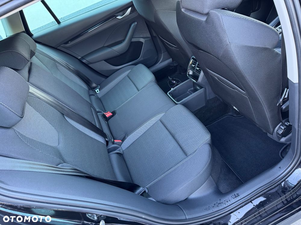 Skoda Octavia 2.0 TDI DSG Selection Plus - 35