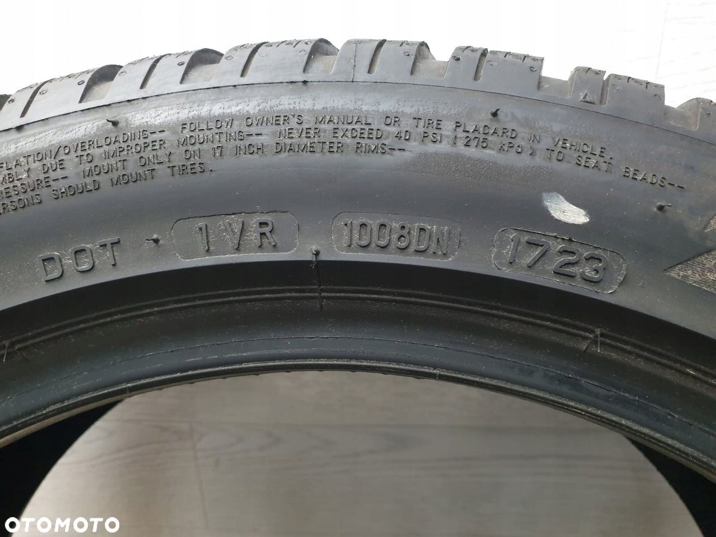 Opona zimowa Bridgestone Blizzak LM005 205/50R17 93 H - 6