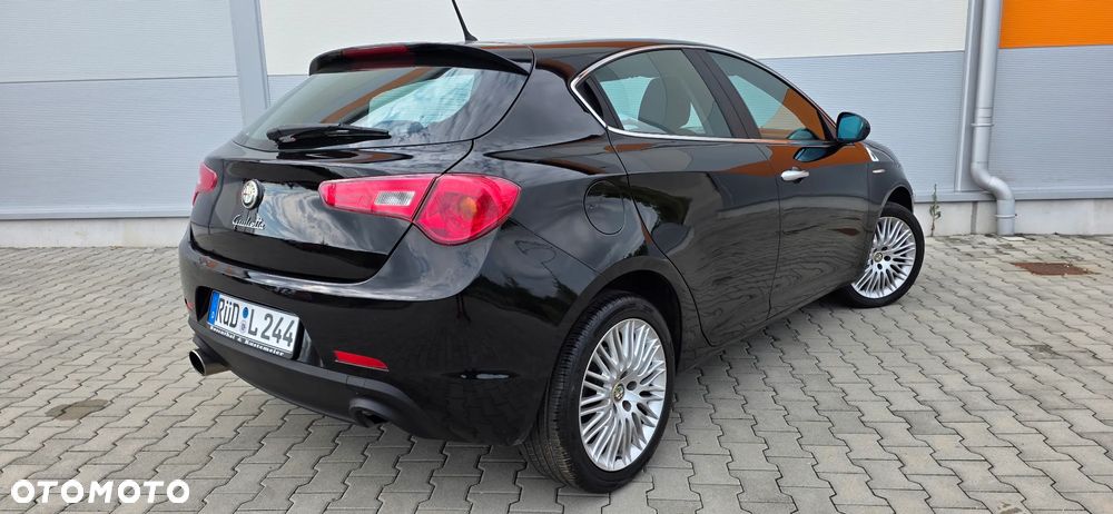 Alfa Romeo Giulietta 1.4 TB 16V Impression - 13
