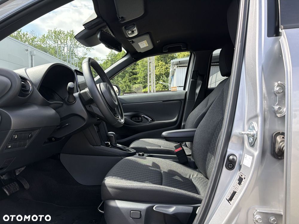 Toyota Yaris Cross Hybrid 1.5 Style AWD - 9