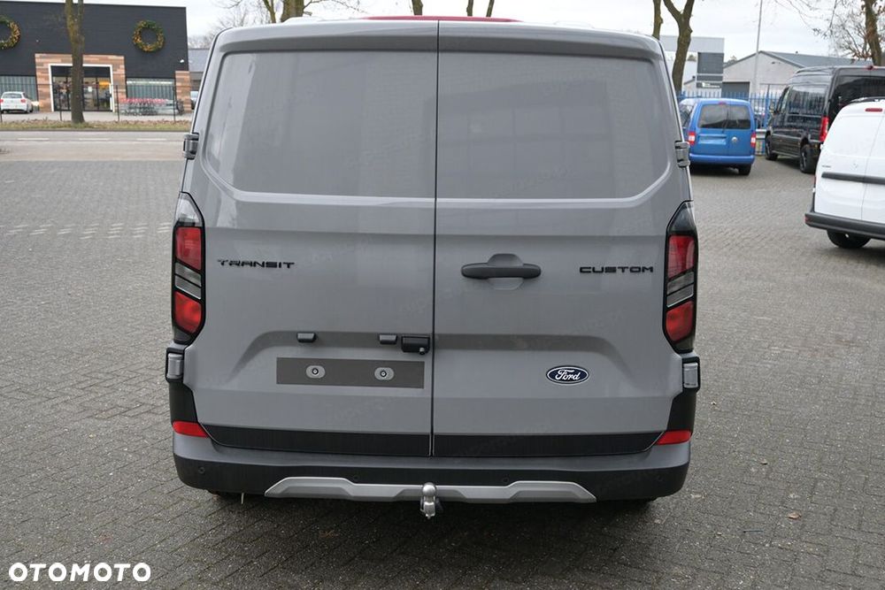 Ford Transit Custom 320 L2H1 Trail 2.0 150KM - 6