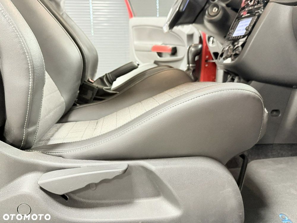 Opel Corsa 1.6 Turbo OPC - 15