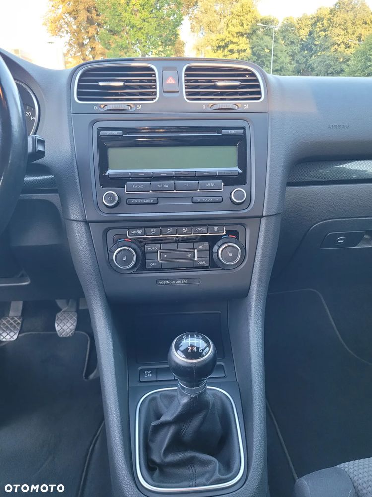 Volkswagen Golf V 1.4 TSI Comfortline - 10