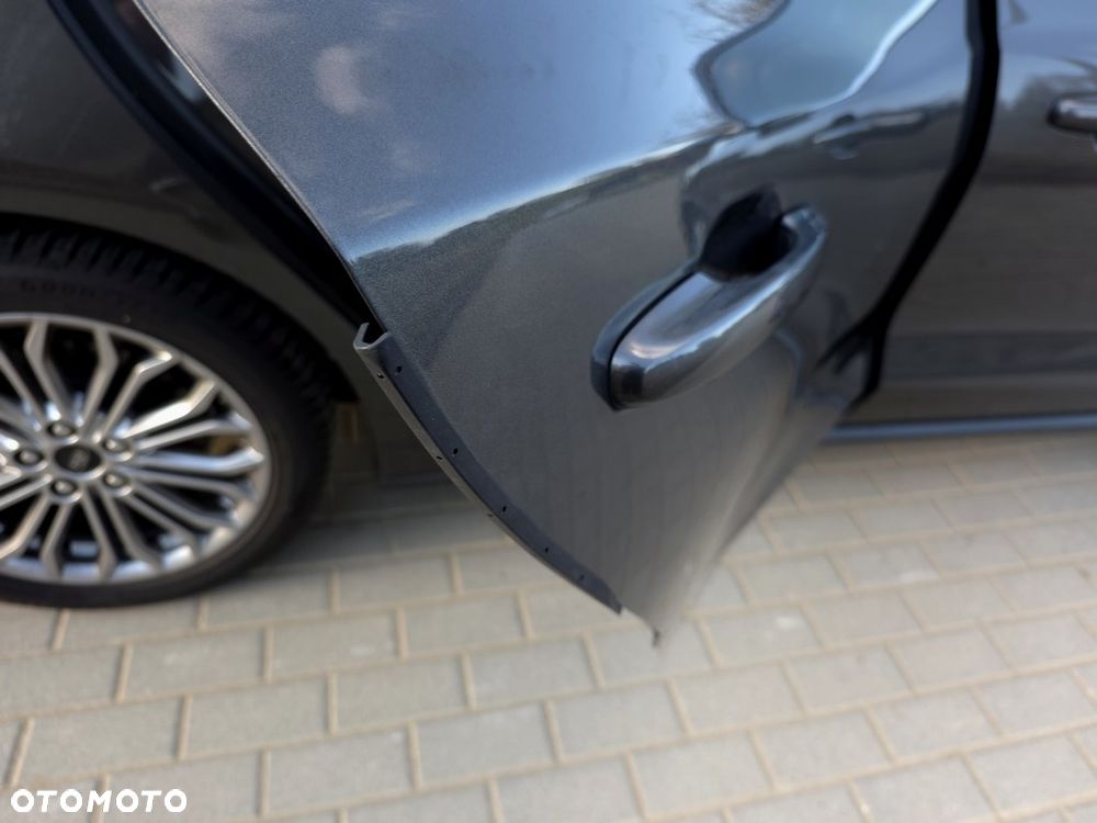 Ford Focus 2.0 EcoBlue Titanium - 27