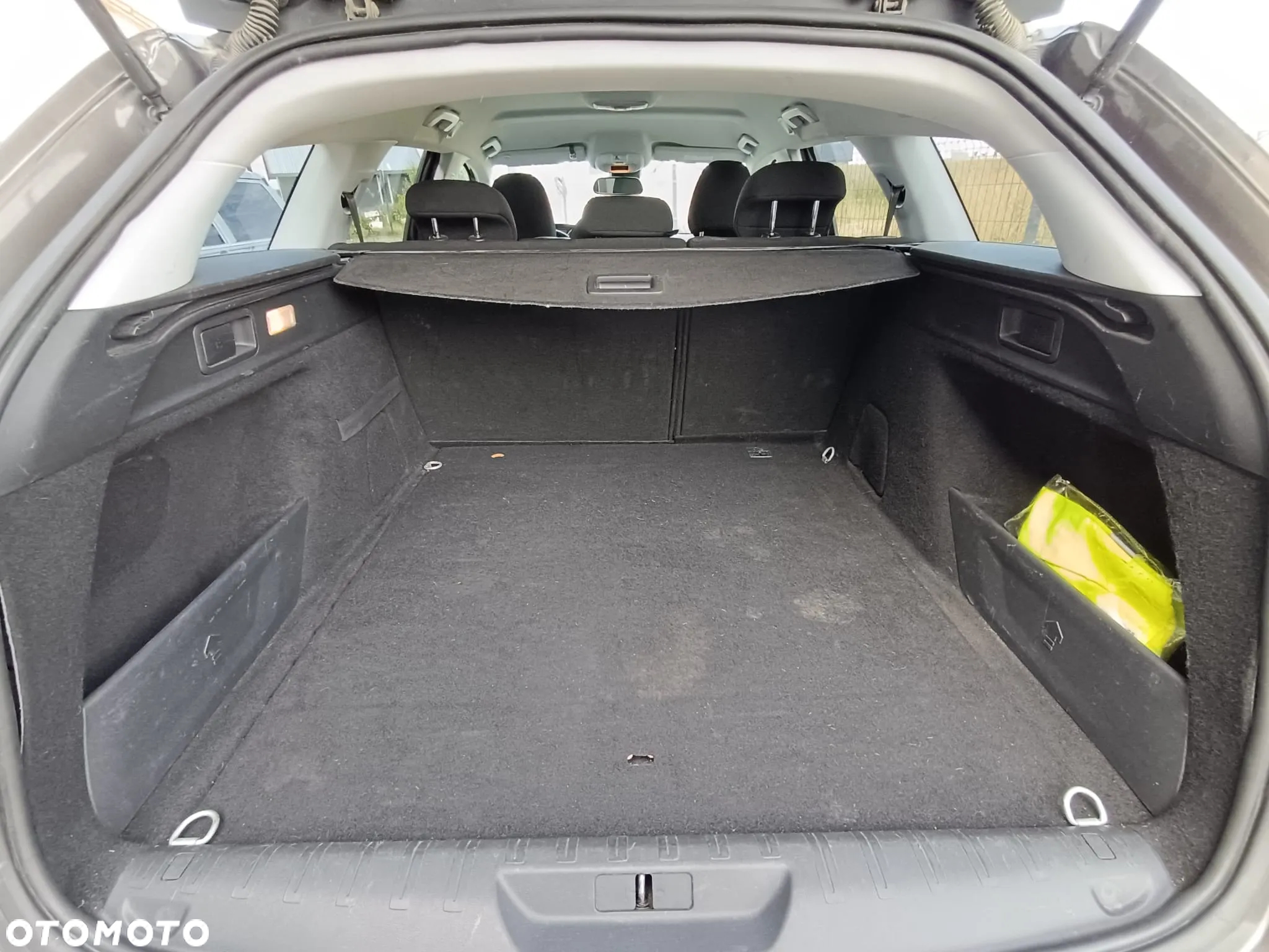 Peugeot 308 SW BlueHDi 120 Stop & Start Allure - 22