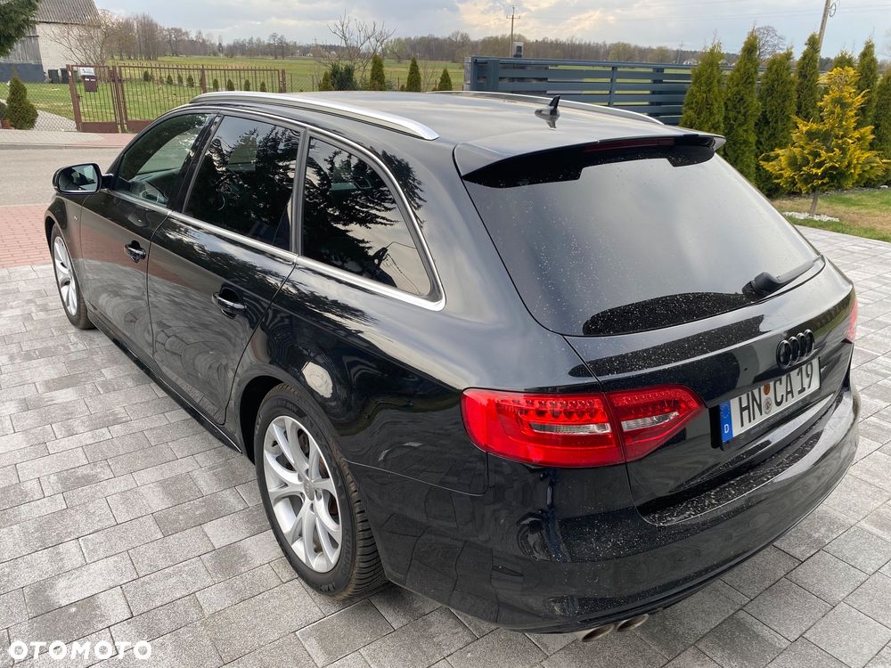 Audi A4 Avant - 4