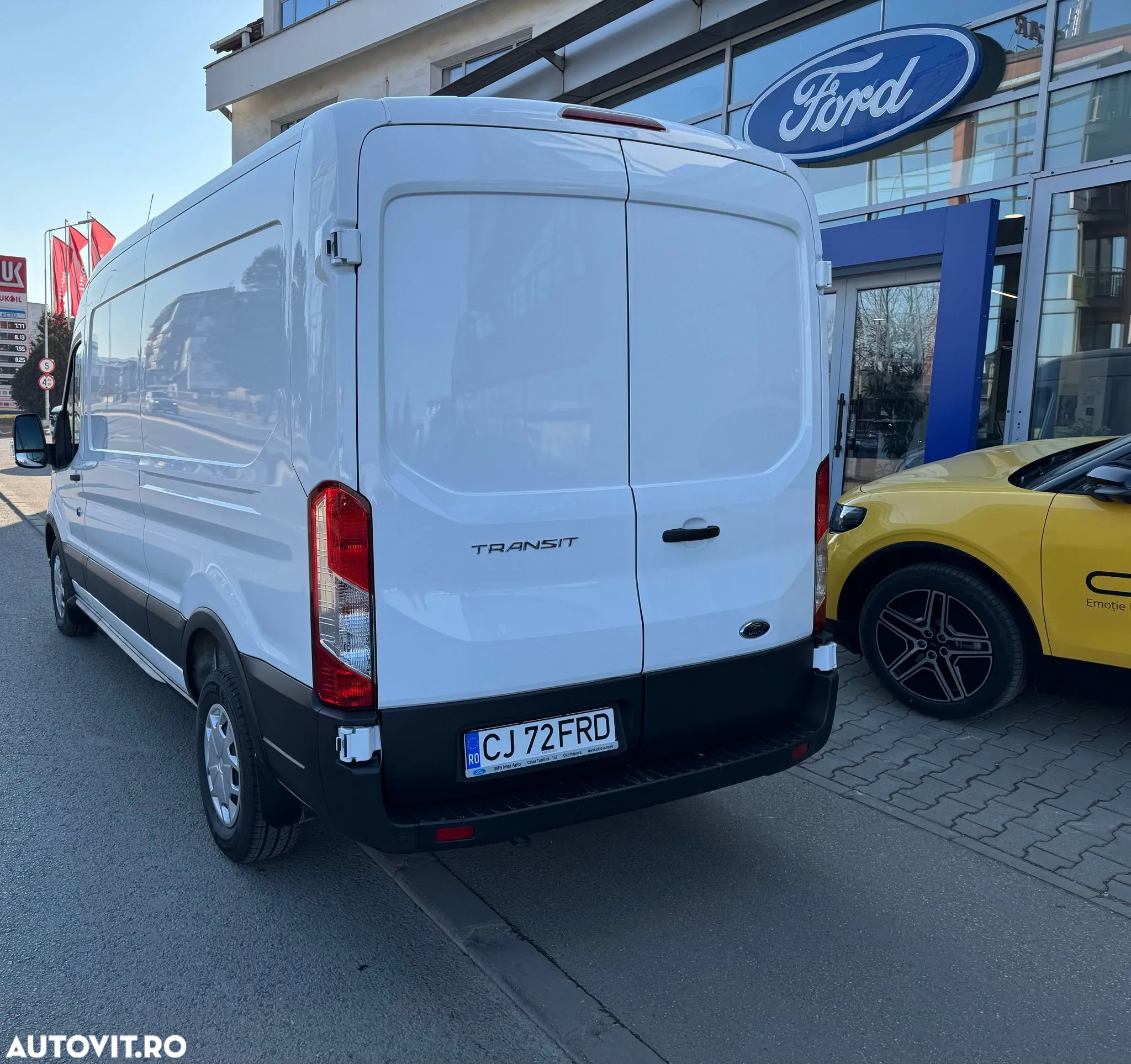Ford TRANSIT VAN - 12