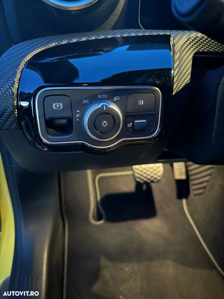 Mercedes-Benz A 250 e 8G-DCT Progressive - 9