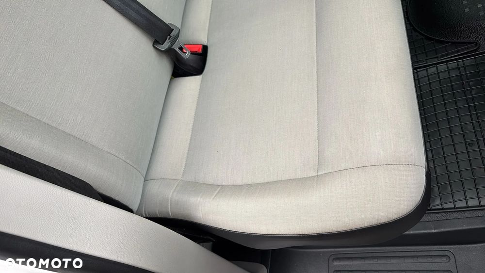 Volkswagen Transporter T6 - 14