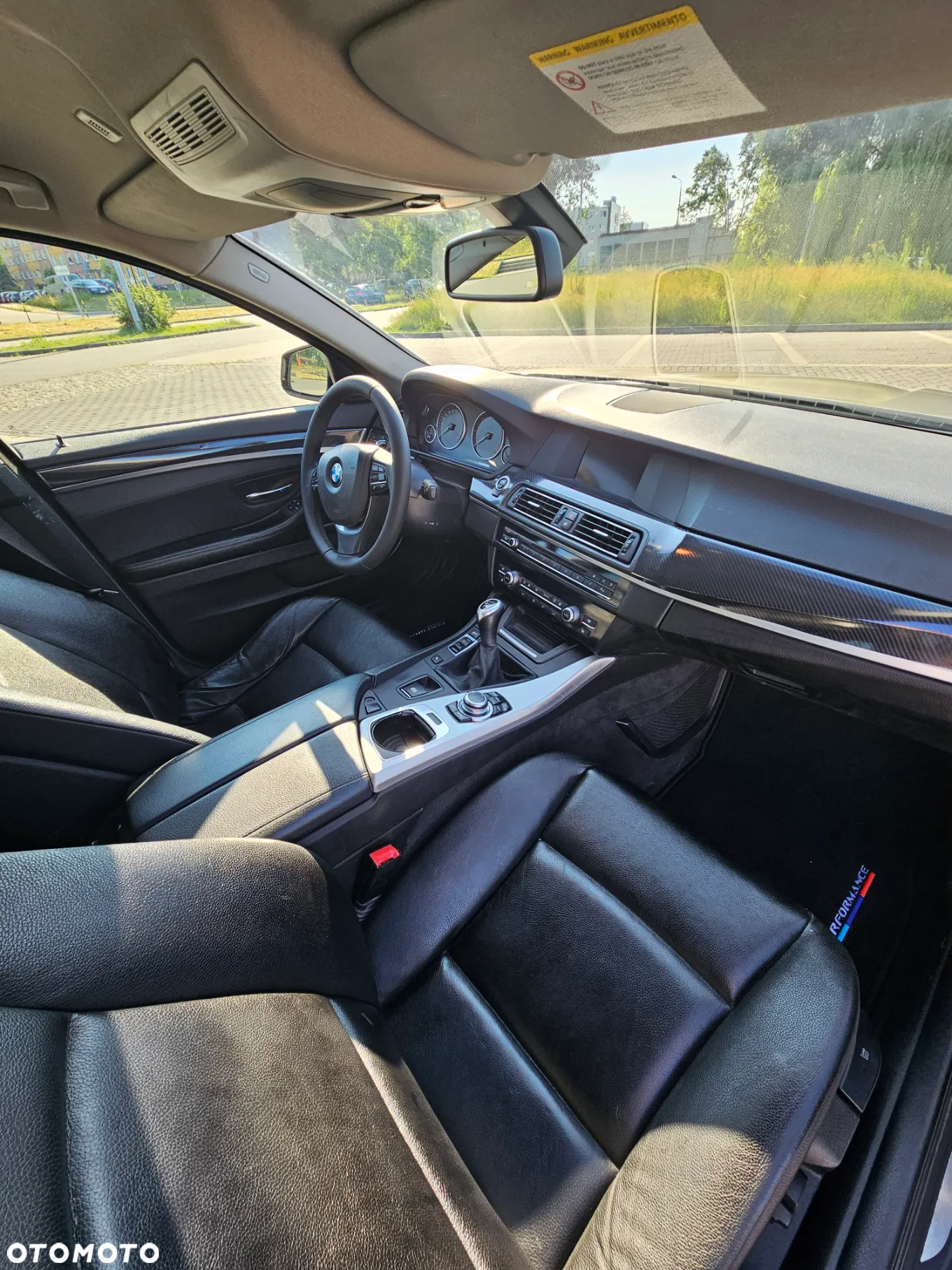 BMW Seria 5 525d - 13