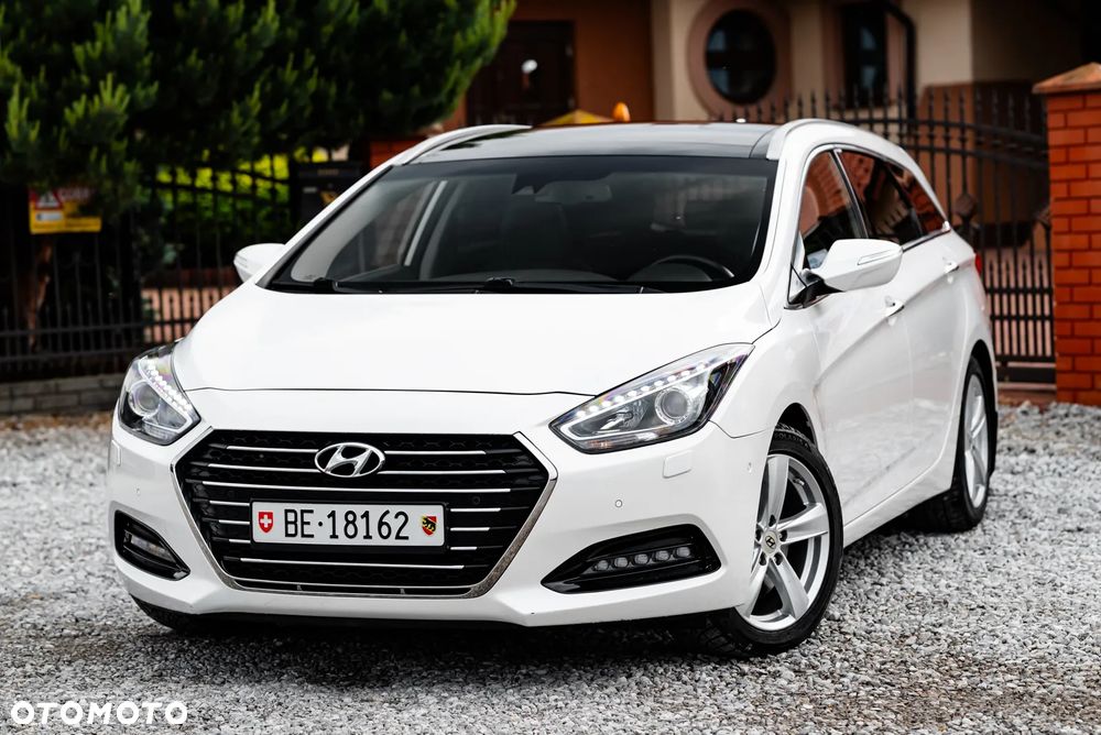 Hyundai i40 Kombi blue 1.7 CRDi DCT Premium - 6