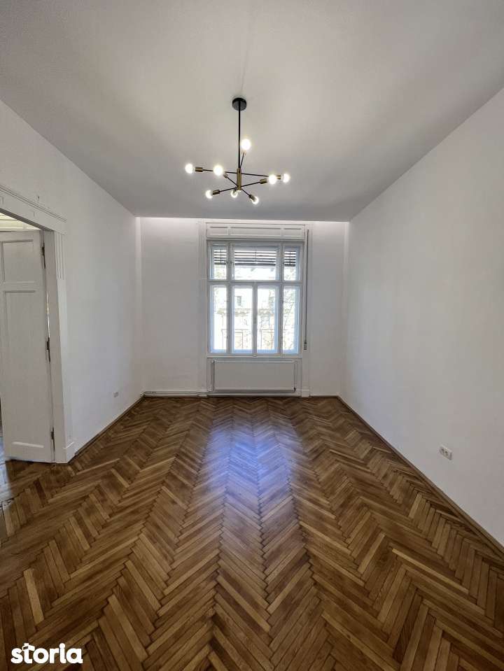 Comision 0 - Neptun - Parcul Regina Maria - pretabil birouri/rezidenti - Imagine principală: 3/11