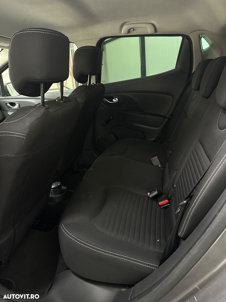 Renault Clio - 7