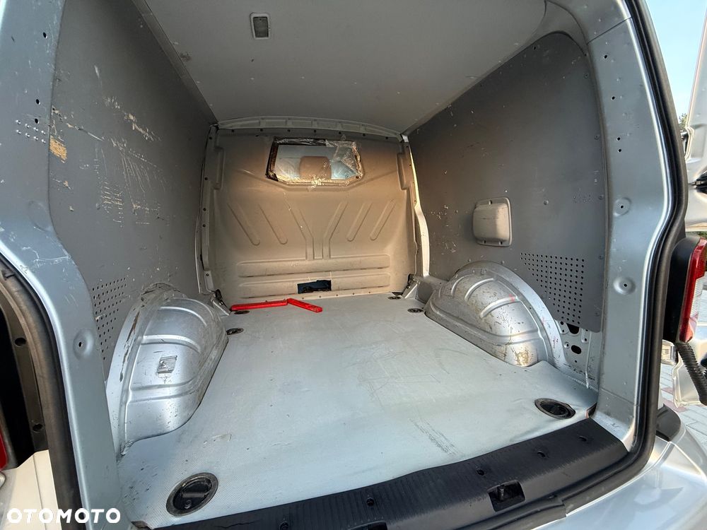 Volkswagen Transporter DSG BMT - 22