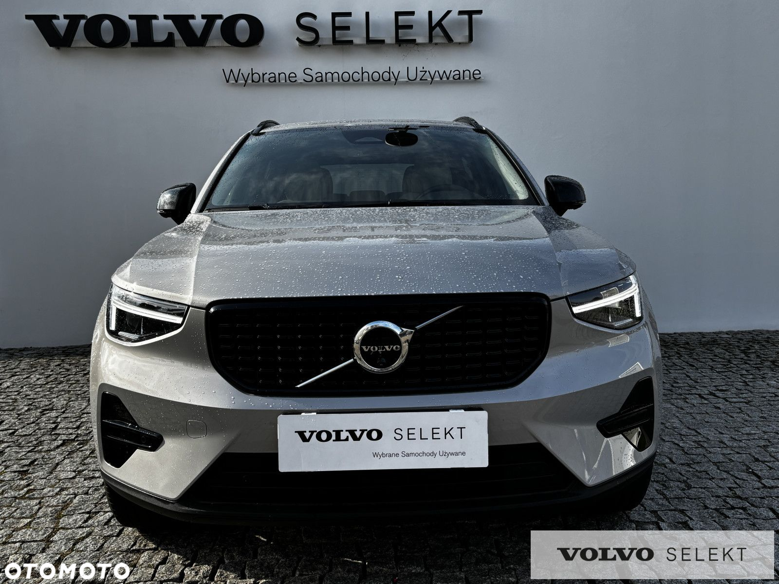 Volvo XC 40 - 5