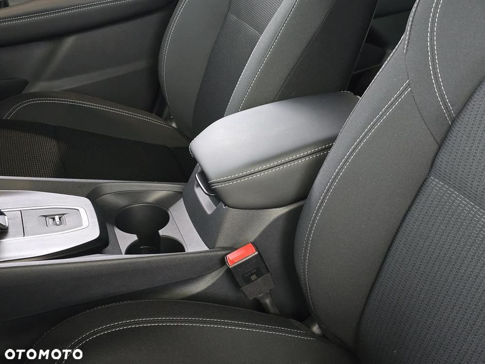 Nissan Qashqai 1.3 DIG-T MHEV Acenta Xtronic - 12