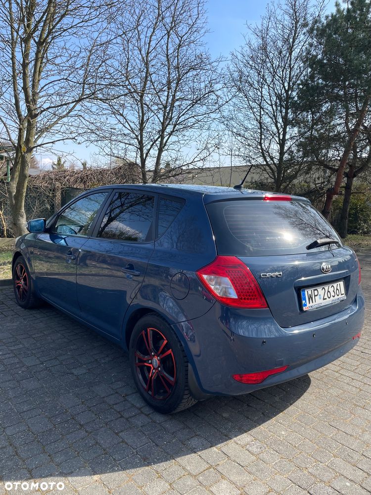 Kia Ceed 1.6 Crdi Comfort - 2