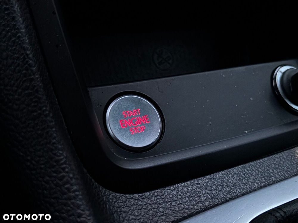 Volkswagen Sharan 1.4 TSI BMT Highline DSG - 29