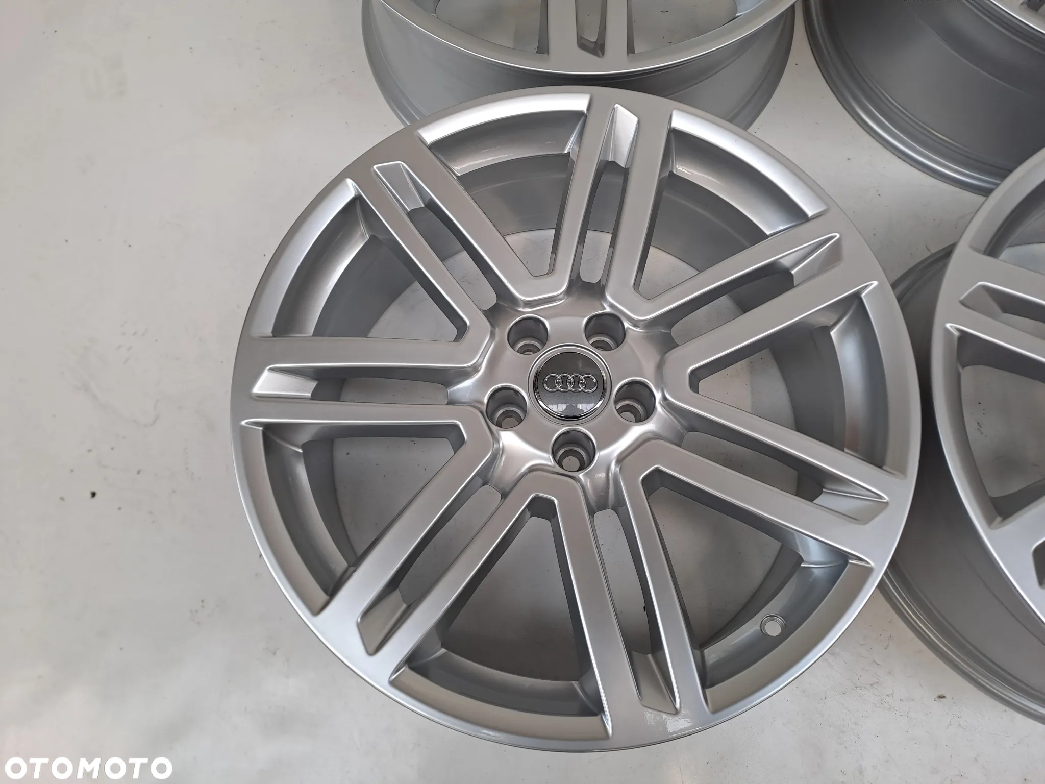 FELGI 5x112 8Jx20 CALI ET25 4G0601025AS AUDI RS6 A6 C7 C8 A4 B8 B9 Q5 VW SEAT SKODA Komplet - 5