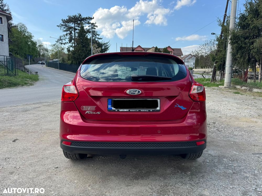 Ford Focus 1.6 TDCI DPF Champions Edition - 3